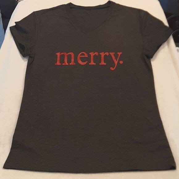 Christmas Holiday Theme Tee Shirt - Picture 1 of 6